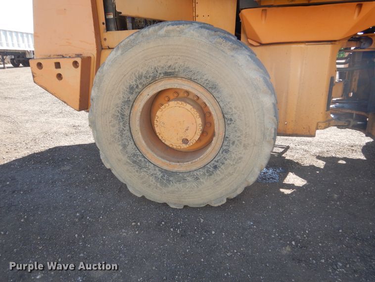 image for item FK9418 1998 Case 721B  wheel loader