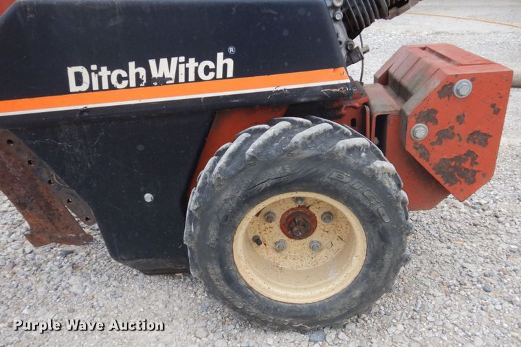 image for item FK9495 Ditch Witch 100SX  cable plow