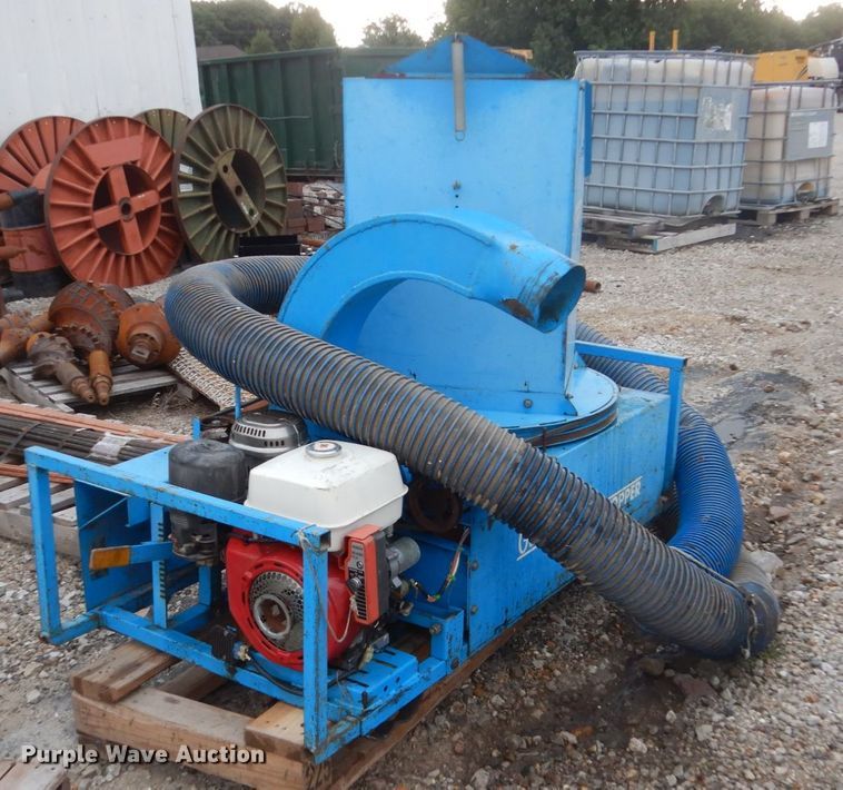 image for item FK9496 Goosen BCG-2 bale chopper