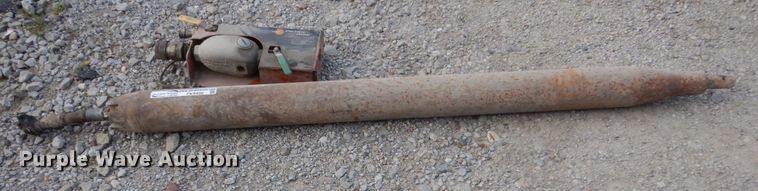 image for item FK9498 Pierce Arrow vibratory mole