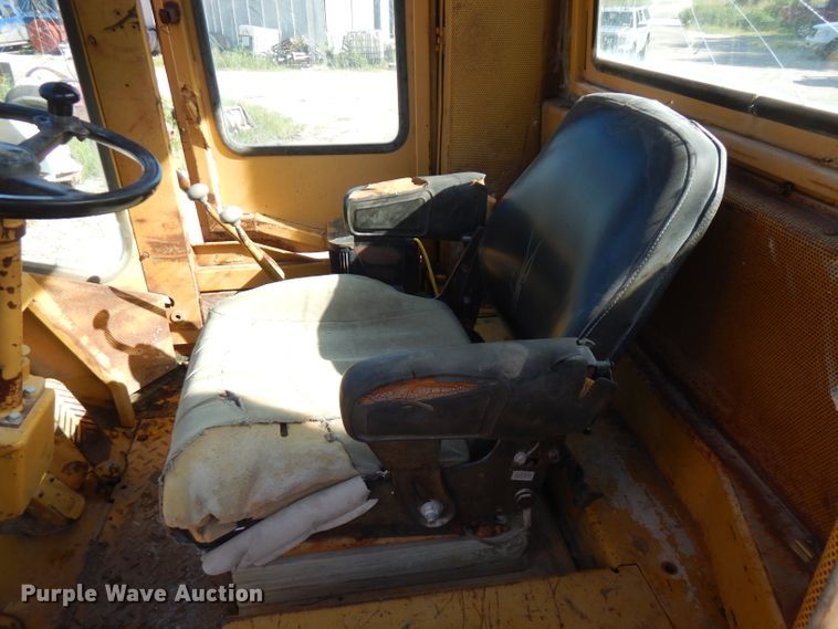 image for item FN9317 1980 Caterpillar 950  wheel loader