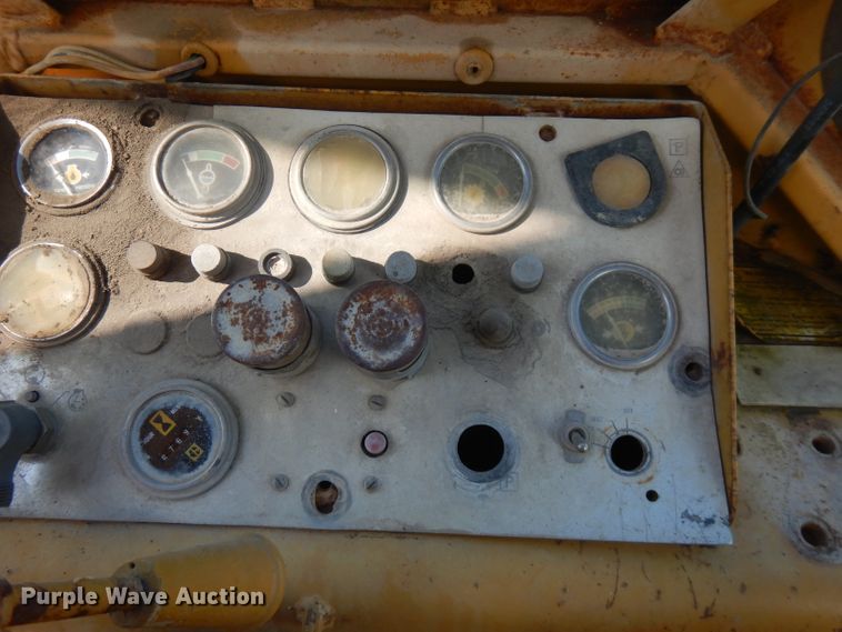 image for item FN9317 1980 Caterpillar 950  wheel loader