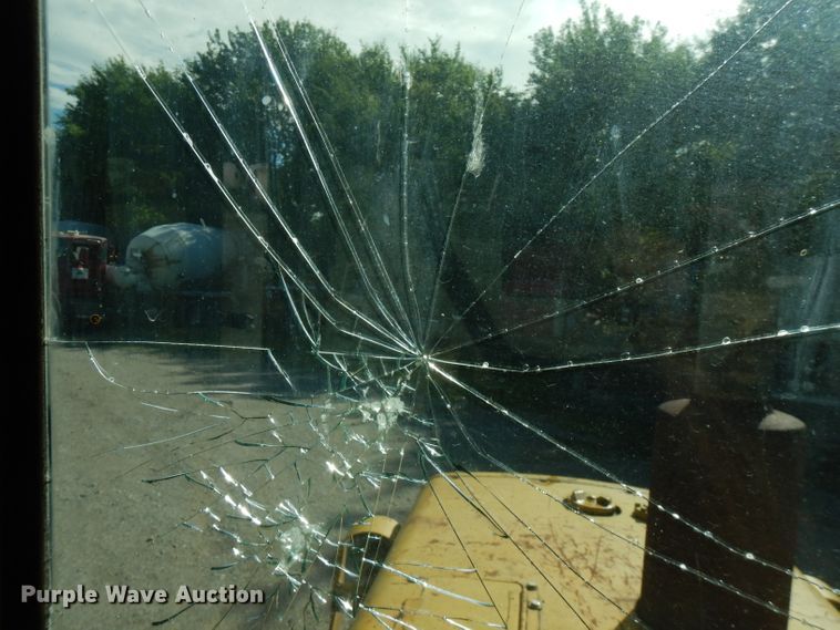 image for item FN9317 1980 Caterpillar 950  wheel loader