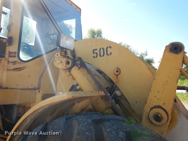 image for item FN9317 1980 Caterpillar 950  wheel loader