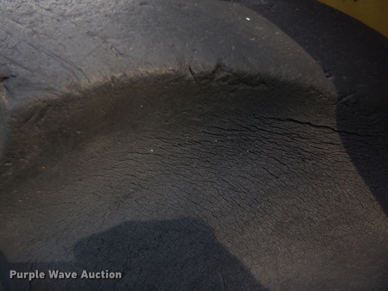 image for item FN9318 1972 Caterpillar 950  wheel loader