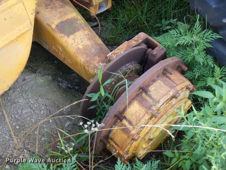 image for item FN9318 1972 Caterpillar 950  wheel loader