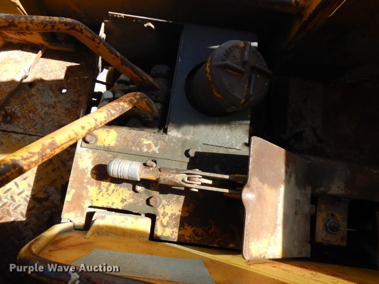 image for item FN9325 1967 Caterpillar 950B  wheel loader