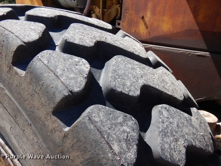 image for item FN9325 1967 Caterpillar 950B  wheel loader
