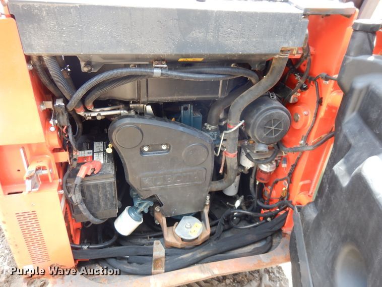 image for item FN9326 2015 Kubota SSV65  skid steer loader