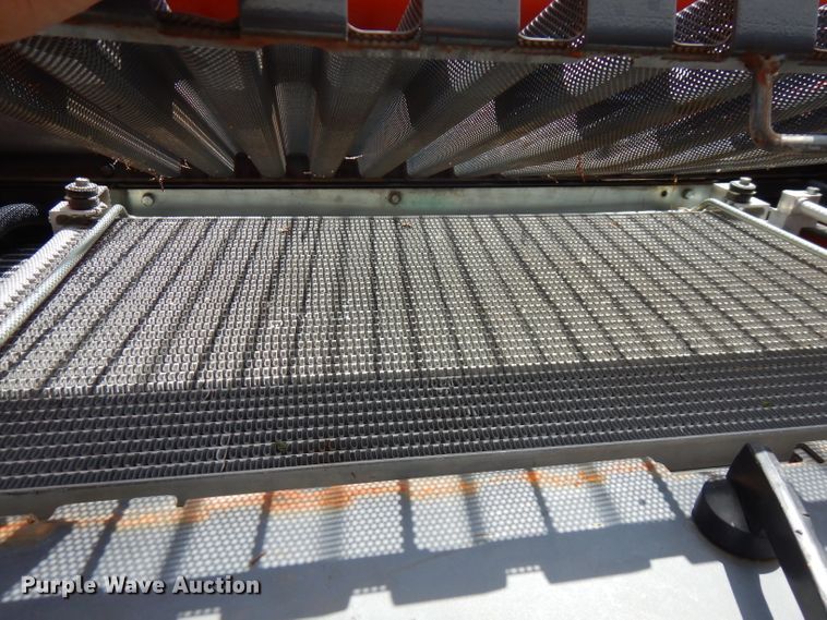 image for item FN9326 2015 Kubota SSV65  skid steer loader