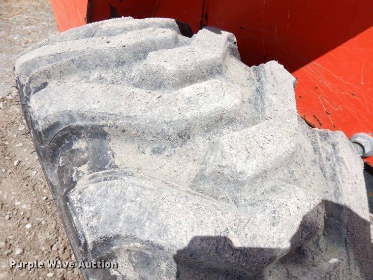 image for item FN9326 2015 Kubota SSV65  skid steer loader