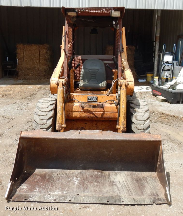 image for item FN9327 Case 1840  skid steer loader