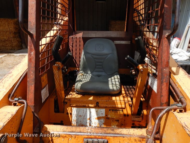 image for item FN9327 Case 1840  skid steer loader