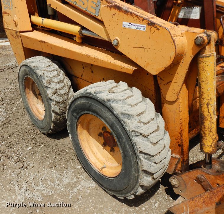 image for item FN9327 Case 1840  skid steer loader