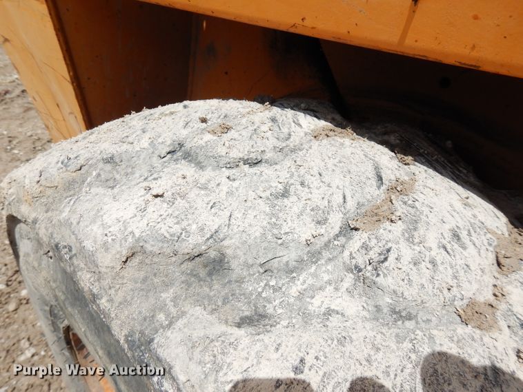 image for item FN9327 Case 1840  skid steer loader