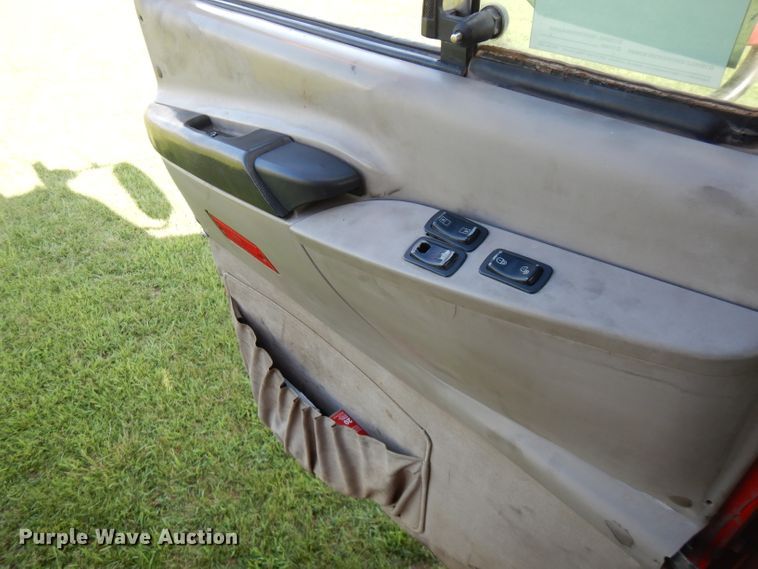 image for item FN9332 2000 Mack Vision 460  dump truck