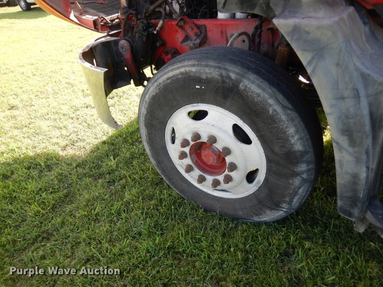 image for item FN9332 2000 Mack Vision 460  dump truck