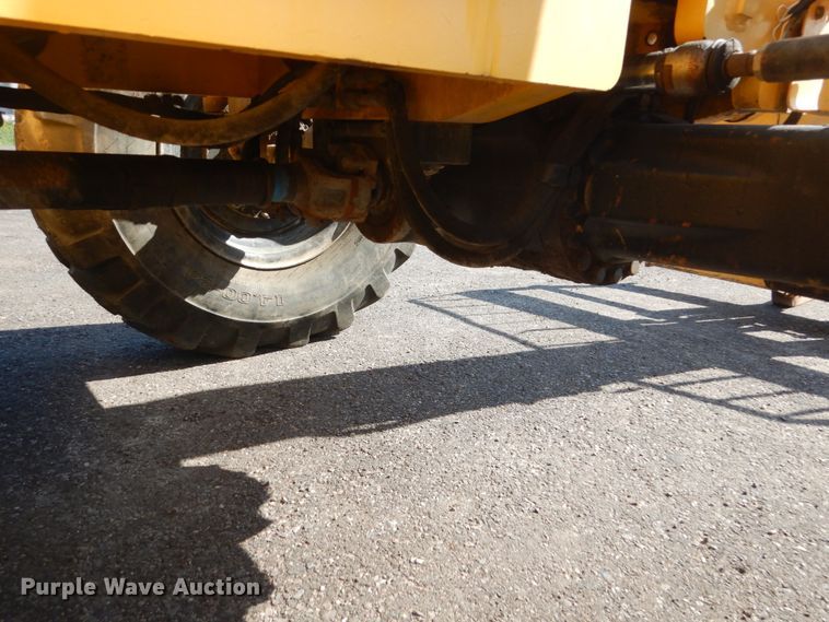 image for item FT9037 Pettibone 8044  telehandler