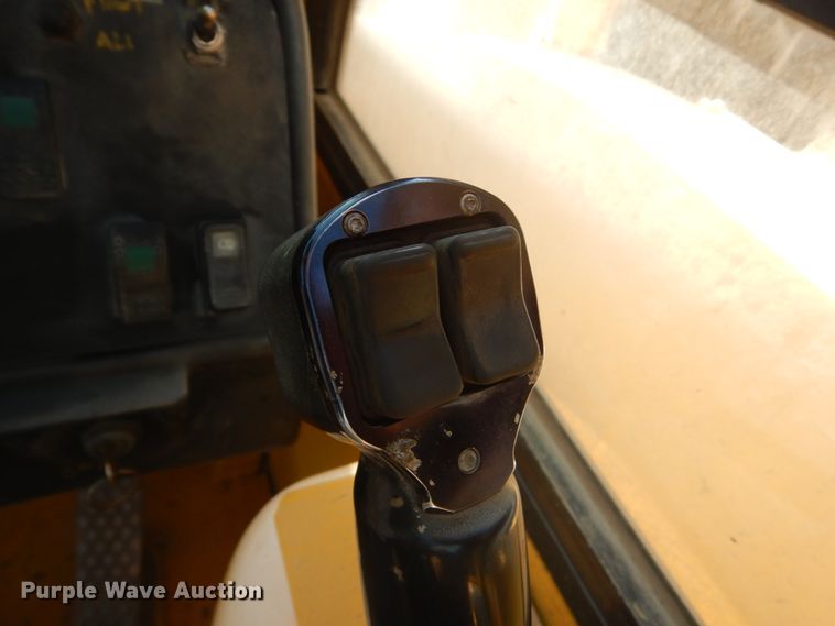 image for item FT9037 Pettibone 8044  telehandler