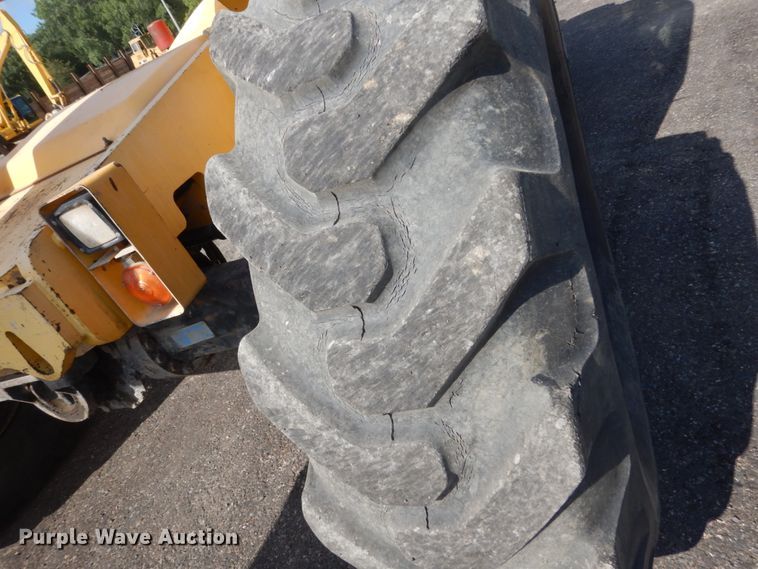 image for item FT9037 Pettibone 8044  telehandler