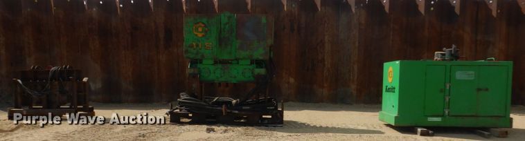 image for item FT9038 ICE 416 vibratory pile driver extractor