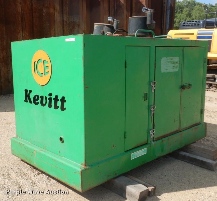 image for item FT9038 ICE 416 vibratory pile driver extractor