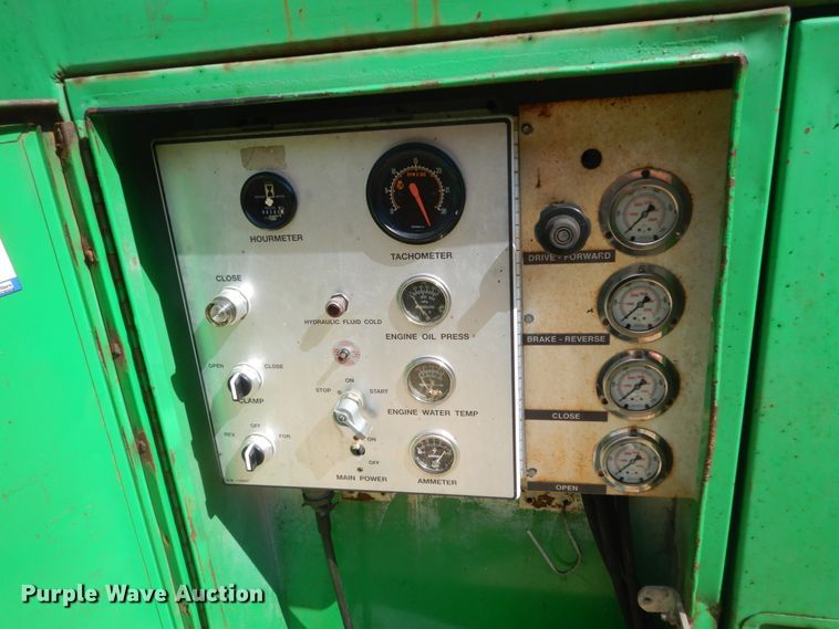 image for item FT9038 ICE 416 vibratory pile driver extractor