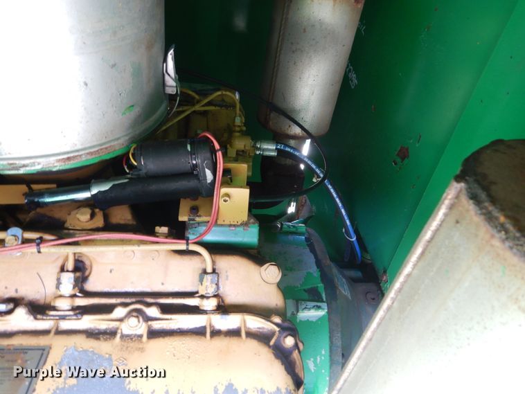 image for item FT9038 ICE 416 vibratory pile driver extractor