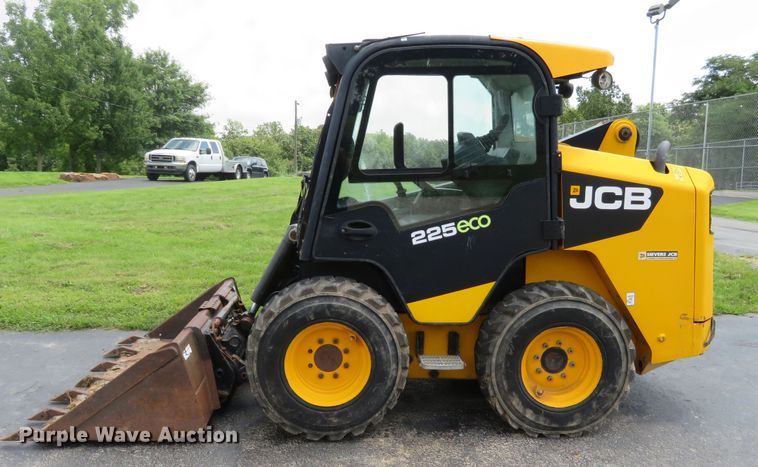 image for item GI9181 JCB 225  skid steer loader