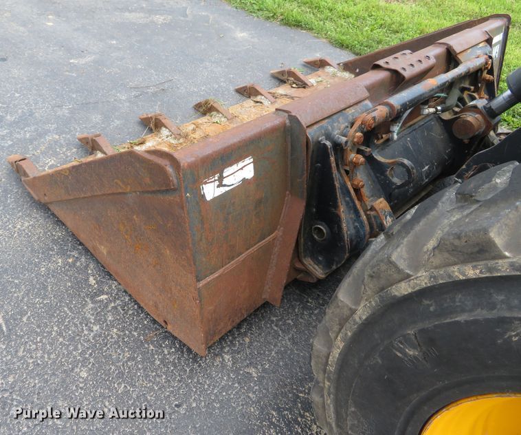 image for item GI9181 JCB 225  skid steer loader