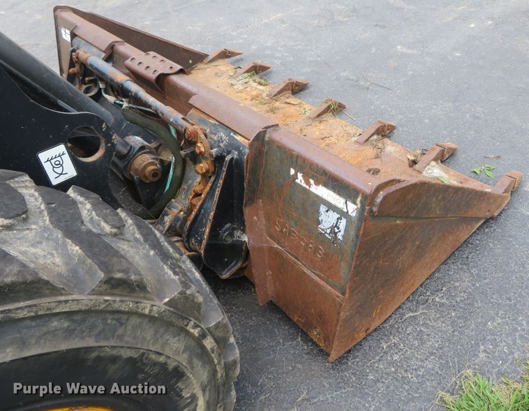 image for item GI9181 JCB 225  skid steer loader