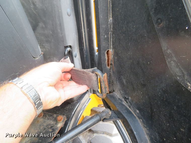 image for item GI9181 JCB 225  skid steer loader