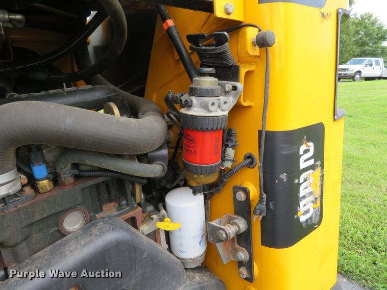 image for item GI9181 JCB 225  skid steer loader