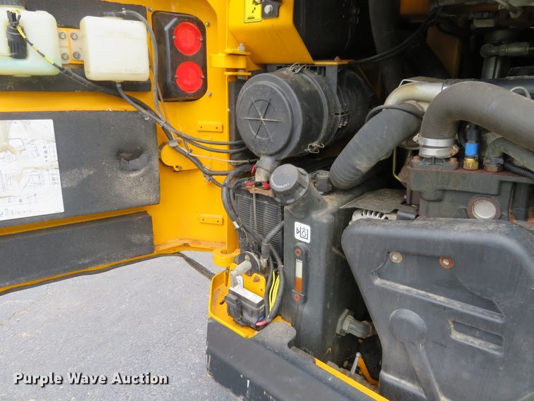 image for item GI9181 JCB 225  skid steer loader