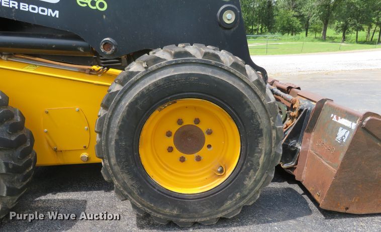 image for item GI9181 JCB 225  skid steer loader