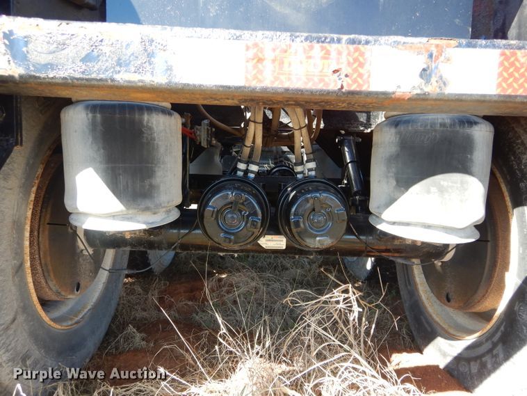 image for item GK9023 2013 Dakota bottom dump trailer