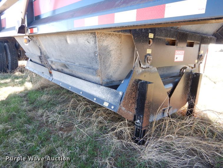 image for item GK9023 2013 Dakota bottom dump trailer