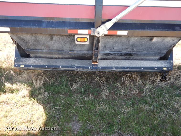 image for item GK9023 2013 Dakota bottom dump trailer