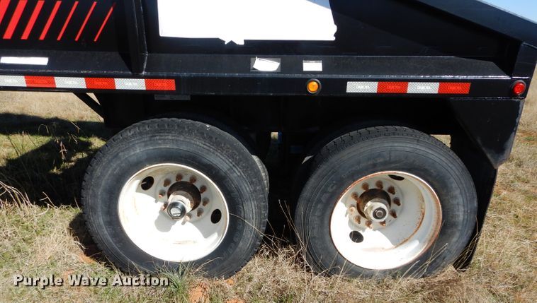 image for item GK9023 2013 Dakota bottom dump trailer