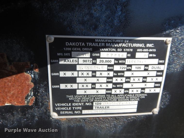 image for item GK9023 2013 Dakota bottom dump trailer