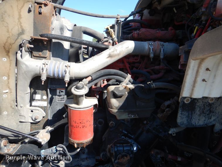 image for item GM9088 2011 Freightliner Business Class M2  bucket truck