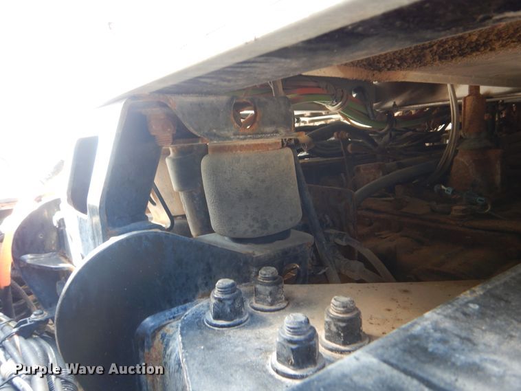 image for item GM9089 2012 Kenworth T800  vacuum excavation truck