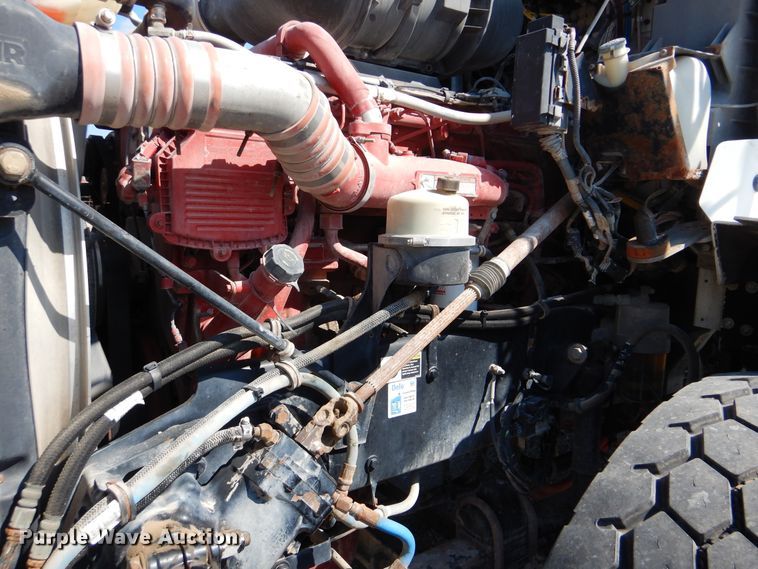 image for item GM9089 2012 Kenworth T800  vacuum excavation truck