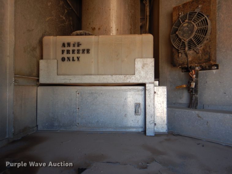 image for item GM9089 2012 Kenworth T800  vacuum excavation truck