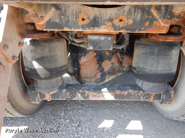 image for item GM9089 2012 Kenworth T800  vacuum excavation truck