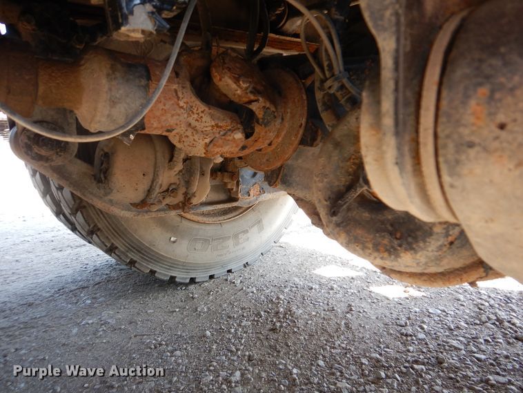 image for item GM9089 2012 Kenworth T800  vacuum excavation truck