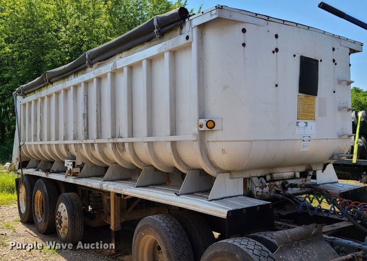 image for item GP9224 1985 Fruehauf ND2-F2-22-T end dump trailer