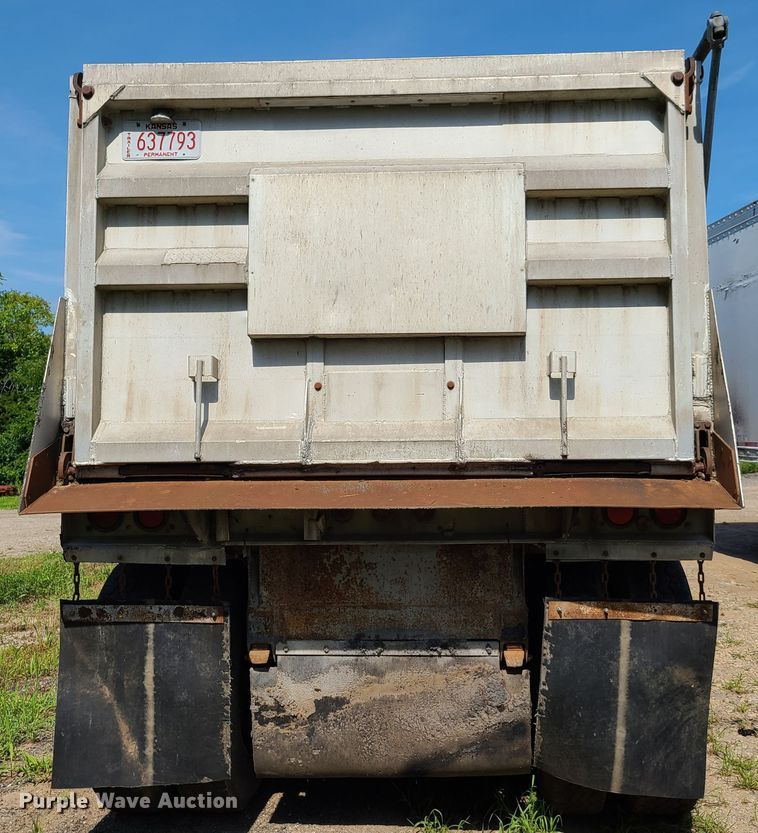 image for item GP9224 1985 Fruehauf ND2-F2-22-T end dump trailer