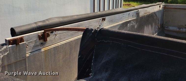 image for item GP9224 1985 Fruehauf ND2-F2-22-T end dump trailer