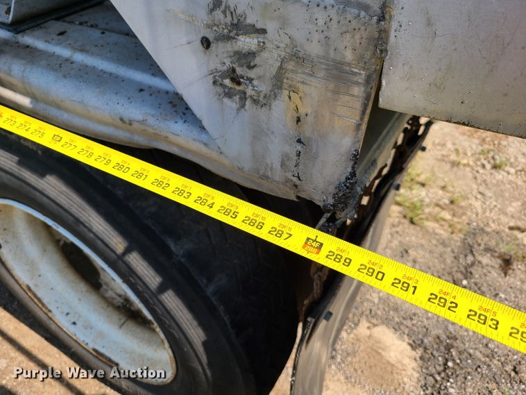 image for item GP9224 1985 Fruehauf ND2-F2-22-T end dump trailer